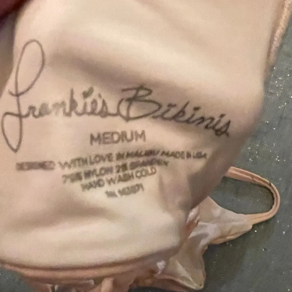 Frankie's Bikinis‎ Underwire Bikini Top